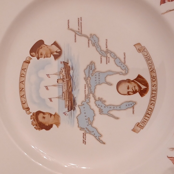 Vintage Queen Elizabeth 1959 St Lawrence Seaway Commemorative Plate - Picture 2 of 7